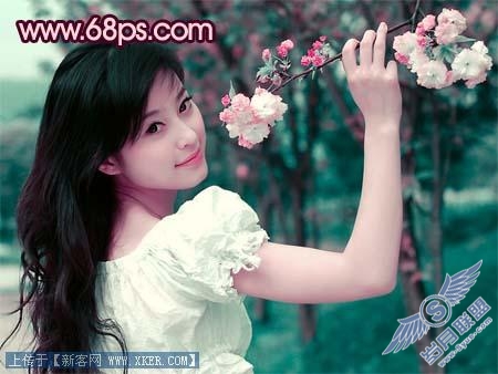 Photoshop调出漂亮MM甜美的挑花色