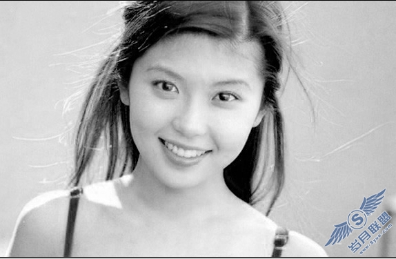 Photoshop为秀发美眉照片做精彩通道抠图