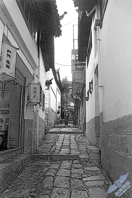 PS模糊滤镜与历史画笔处理淡彩素描特效