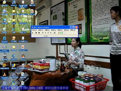 桌面看视频 我的背景桌面是视频的