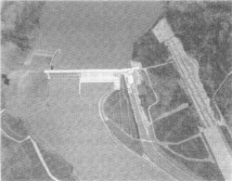 3tu3.jpg (11450 bytes)