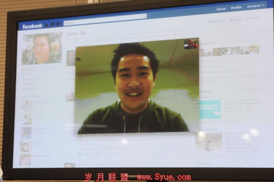 Facebook视频呼叫功能演示