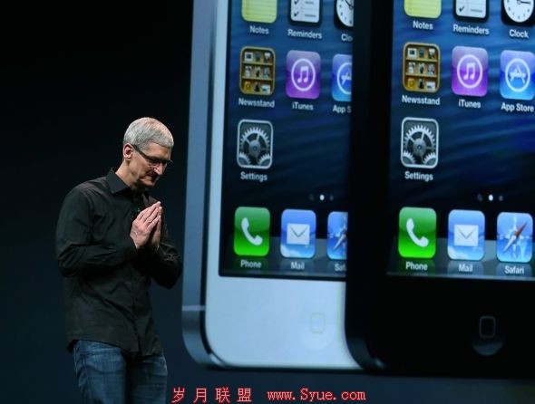 库克表示,苹果将于12月在中国内地市场上发布iPhone 5