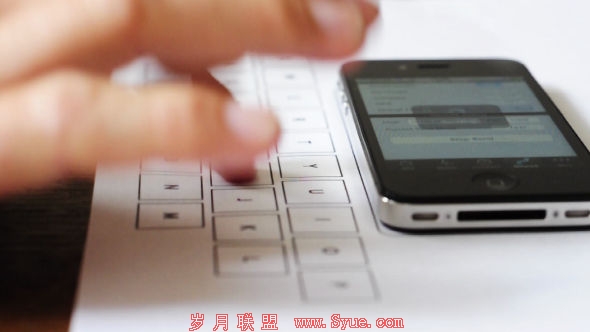 新iPhone应用将任意表面变身为键盘