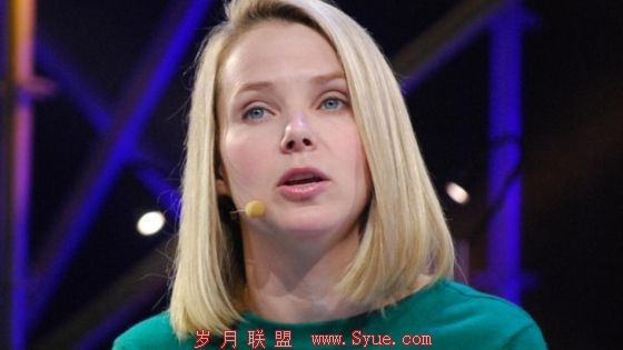 通过退休、离职等人员自然损耗,再辅以对员工绩效管理的强化