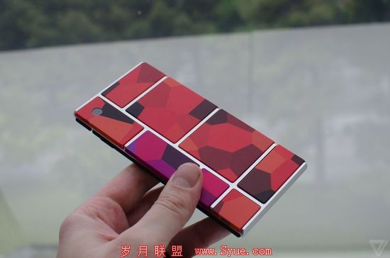 谷歌<a href=http://syue.com/Digital/ target=_blank class=infotextkey>硬件</a>帝国:从无人驾驶车到智能隐形眼镜