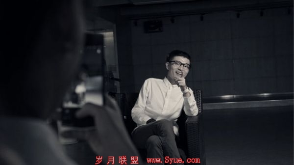 冷焰,从孤独<a href=http://www.syue.com/News/Hack/ target=_blank class=infotextkey>黑客</a>到互联网安全创业者:我常深夜躲在书房,背后冒冷汗 | 宅客故事