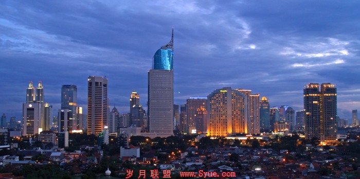 Jakarta_Skyline_Part_2.jpg