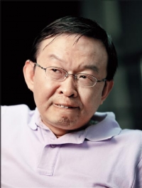 ���ͳ�ƷCEO����