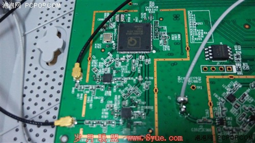 性价比之战 水星MAC1200R对比360安全路由